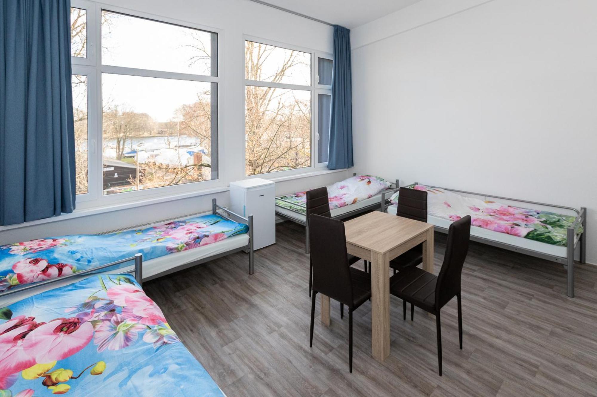 Bed 4-Bed Mixed Dormitory Room