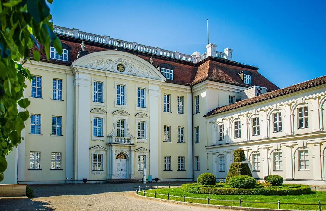 Neohostel-1